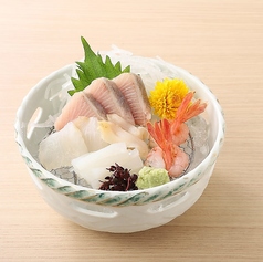 刺身盛合せ
