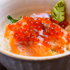 トロサーモンの親子丼