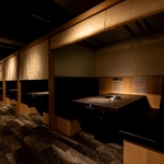 全342席の開放感溢れる心地良い空間で、優雅なひとときをお愉しみください。