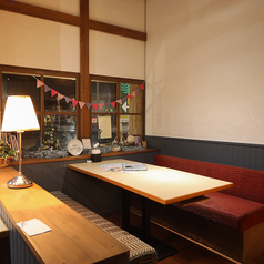 6名様用のソファー席もご用意しています。