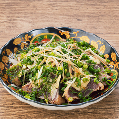 たっぷり薬味とカツオのたたき