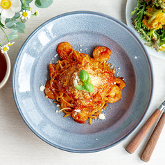 海老とモッツァレラのトマトパスタ