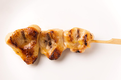 ●三角 (1本) 【Grilled chicken tail salt flavoured】