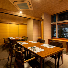 玄海の地魚と地酒 博多 飛うおの雰囲気3