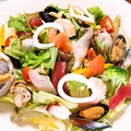 料理メニュー写真 海鮮サラダ　/ハーフ