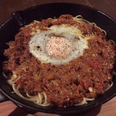 大人の焼きキーマパスタ