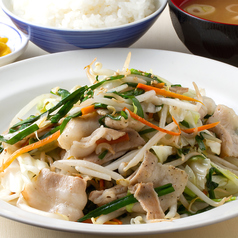 ニラと肉野菜たっぷり旨塩炒め定食