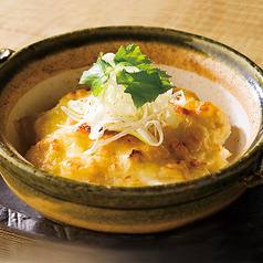 湯葉と長芋のチーズ焼き／栃尾揚げ　生ハムとアボカドのピザ