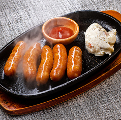 ソーセージ盛合せ