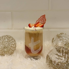 バニラストロベリーミルクティー