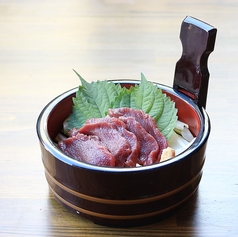 馬刺し