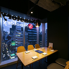 『TEL』と『LINE』にてテイクアウト受付中！