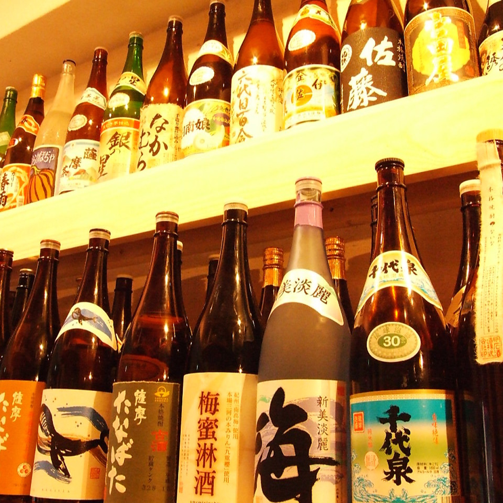 焼酎にもこだわってるので、気になるのがあったらスタッフに聞いてみてくださいね。