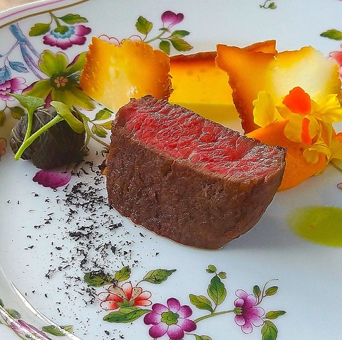 近鉄奈良駅すぐの隠れ家レストランで特別なひとときを