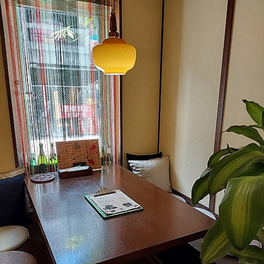 本格的な内装は、まるで旅行気分！雰囲気たっぷりの当店で、おいしい料理を身も心もご堪能ください！