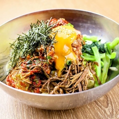 牛トロビビン麺
