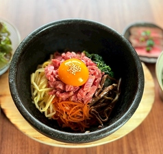 大人気！和牛石焼ビビンバ
