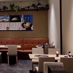 とろけるハンバーグ 福よし 福岡宗像店の雰囲気2