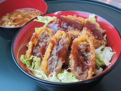 氷見牛ミンチカツ丼