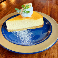 食事からカフェまで楽しめる構成