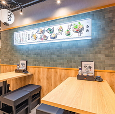 ご友人との飲み会や女子会、少人数でのお食事にぴったりなお席◎会話も弾む心地よいひとときをお楽しみください♪