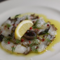 生ダコの湯引きカルパッチョ