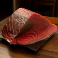 料理メニュー写真 生マグロ赤身刺身