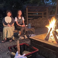 炭火で焼く本格的なBBQと選べる豊富なプラン♪