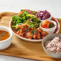 ヤンニョムチキン竜田プレート