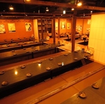 学生必見の180分飲み放題付きコースは8品のお料理付きで2280円(税込)です！ご利用お待ちしております