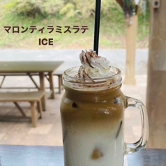 多彩なカフェドリンクを楽しめる