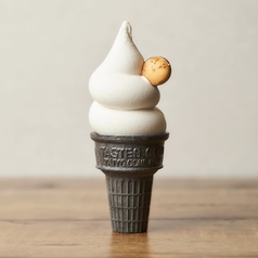 ミニバーガーソフトクリーム(MINI-BURGER SOFT ICE CREAM)