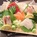 料理メニュー写真&nbsp;【人気TOP5】お造り盛り合わせ〈2～3人前〉