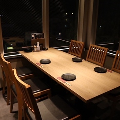 【個室】6名様掛けの個室席は人気のためご予約必須！