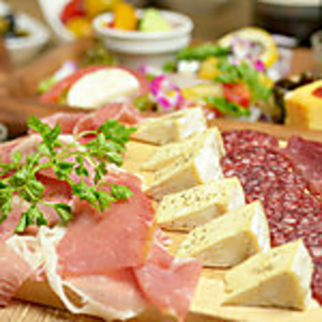 肉バル×ワイン時間無制限飲み放題