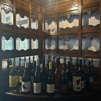 お勧めのイタリアンワインを多数取り揃えております。