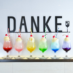 種類豊富なドリンクメニューはノンアルも充実のラインナップ！約2000種類の中からお好みの一杯を♪