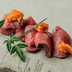 和牛ローストビーフと雲丹