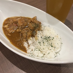 ビール煮込みのチキンカレー