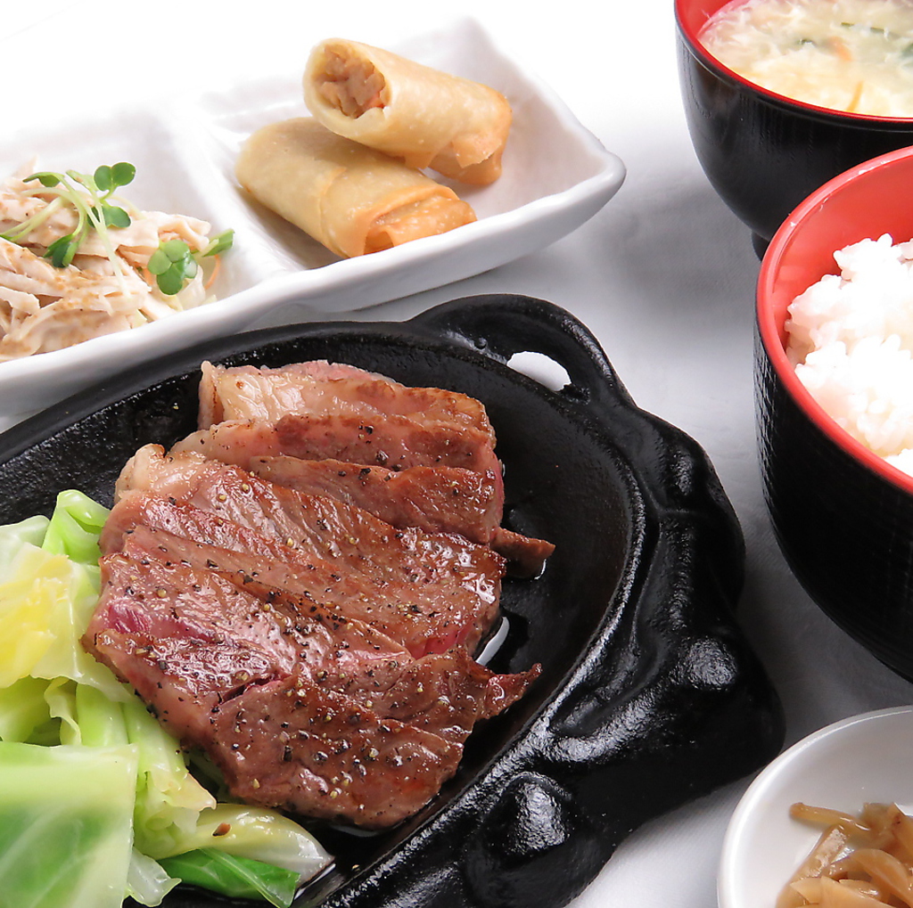 ランチ・日替定食は950円～