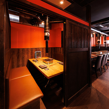 TOKYO焼肉ごぉ はなれの雰囲気1