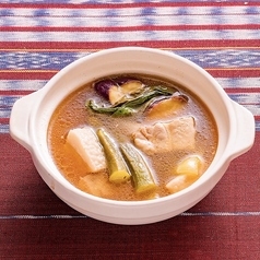 ポークシニガン(Pork Sinigang)