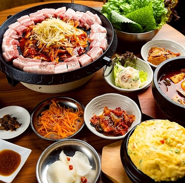 韓国料理とジンギスカン 上田ぶたひつじのおすすめ料理1