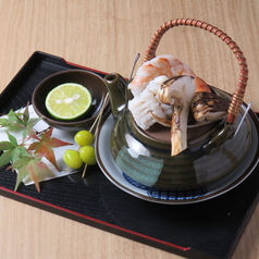 松茸とエビのどびん蒸し