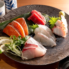 村木屋 横浜西口店の特集写真