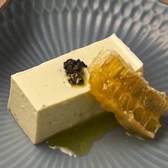 ブルーチーズ豆腐 巣蜜添え