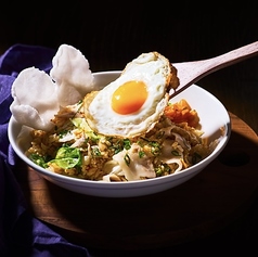 豚肉のピリ辛レタスチャーハン