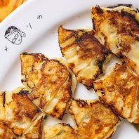 店内仕込みの一口餃子！