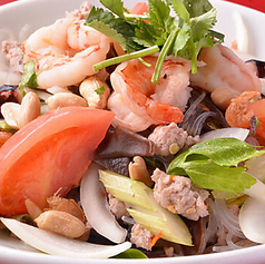 タイ料理居酒屋 バンメーの特集写真