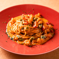 お手頃価格で楽しめるランチも、ぜひご利用ください